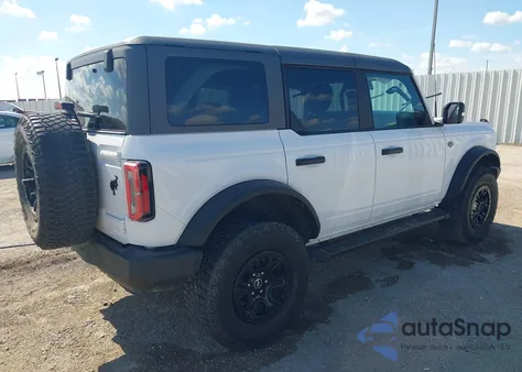 2022 Ford Bronco Wildtrak from USA, damaged, VIN 1FMEE5DP4NLB87921